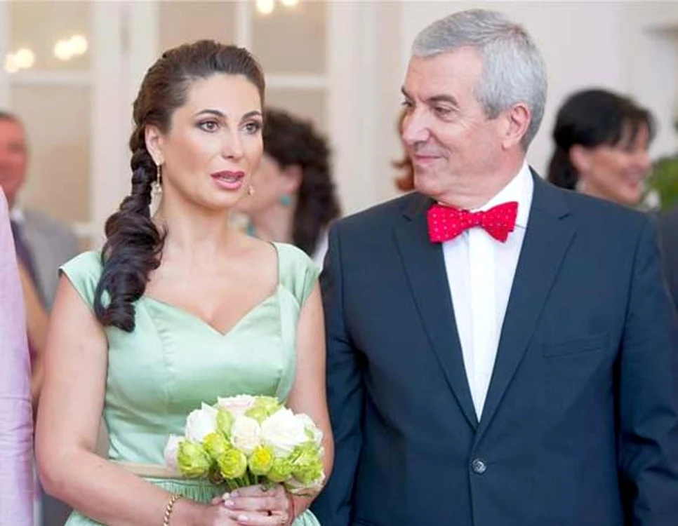 
    Calin Popescu-Tăriceanu şi Loredana s-au căsătorit în 2013 Foto: Arhiva personală  