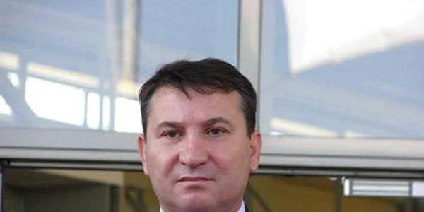 romeo stavarache jpeg