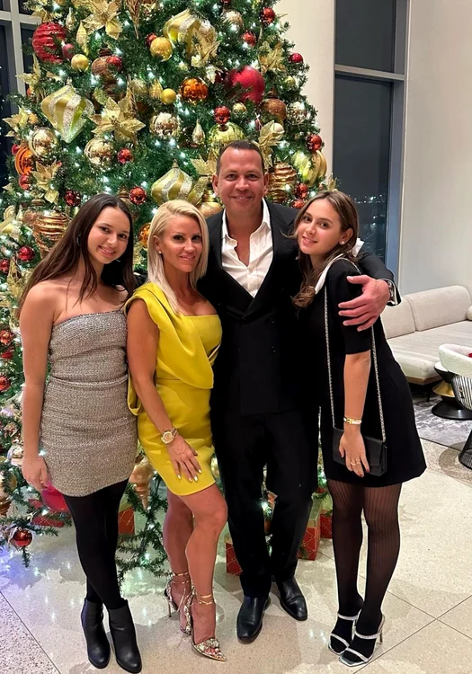 alex rodriguez și noua iubita PNG