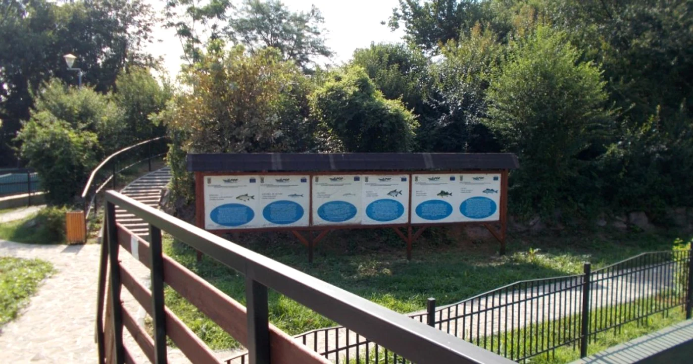 O zonă de relaxare şi pentru ţinut ore în aer liber a fost construită la Zoo Călăraşi FOTO I.S.
