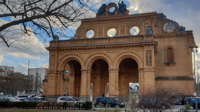 Gara Anhalter Bahnhof în 2018 / foto: archaeology-travel.com
