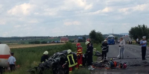 Accident cu trei morţi la Oiejdea