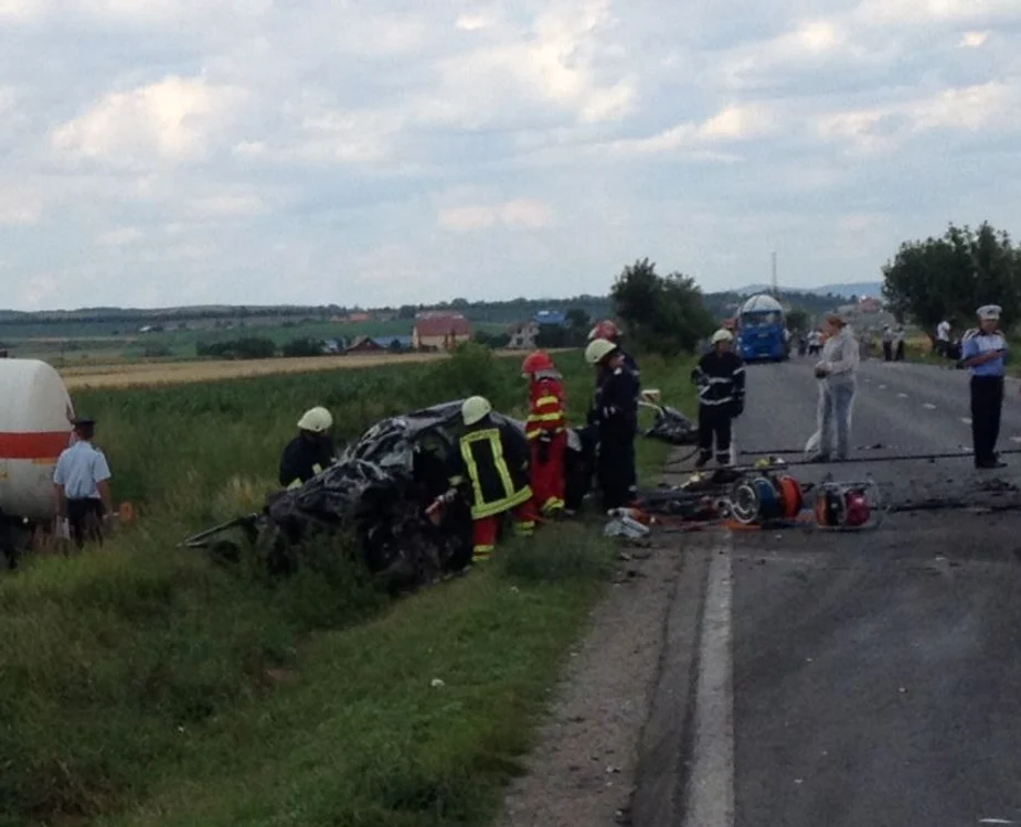 Accident cu trei morţi la Oiejdea