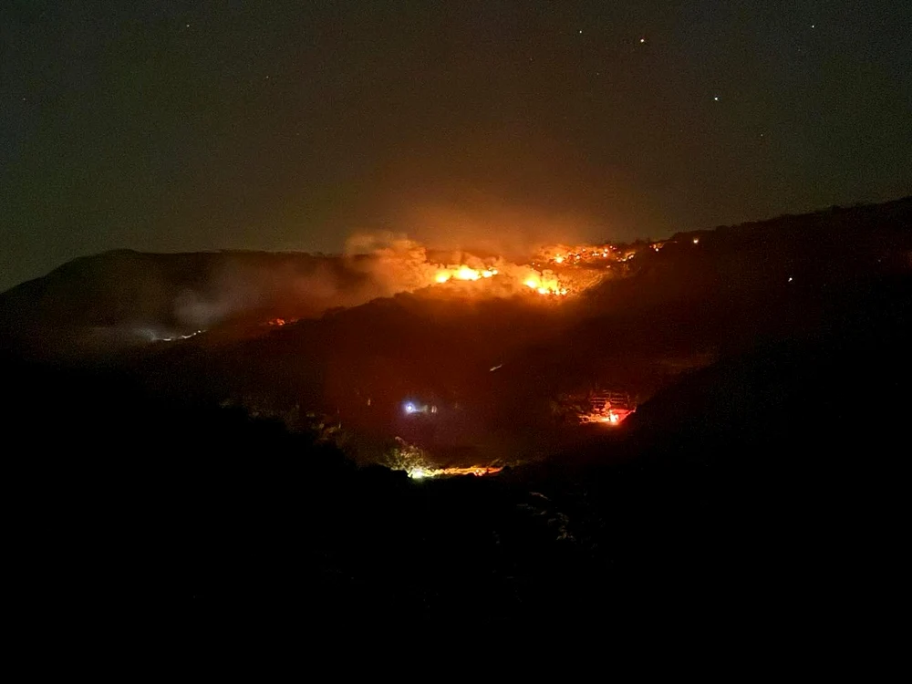 Incendiul a izbucnit pe insula Chios FOTO Forecast Weather Greece / Facebook