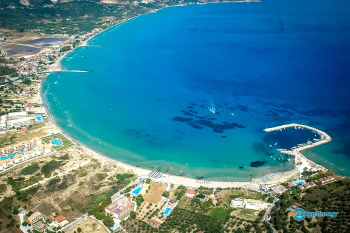 Plajă pe Zakynthos FOTO arhivă Adevărul