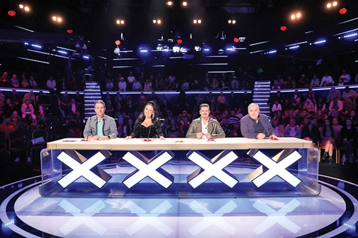 Jurații Andi Moisescu,  Andra, Mihai Petre  și Florin Călinescu