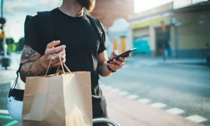 curier, foto shutterstock jpg