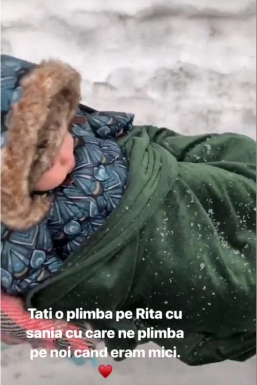 Fetița Simonei Gherghe a adormit imediat după joaca în zăpadă Foto Instagram