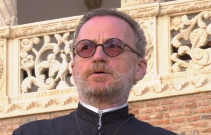 
    Sara, fiica actorului Ovidiu Cuncea, e studentă la Teatru şi joacă la TNBFoto: arhivă personală  