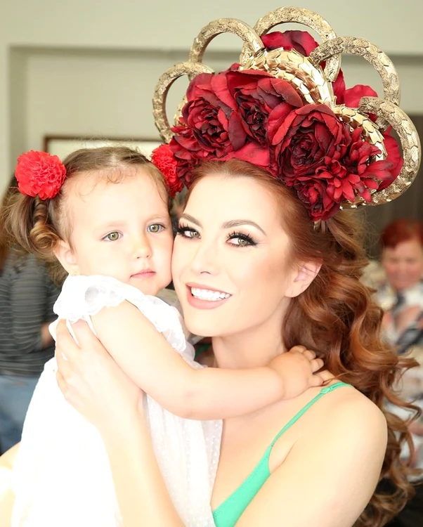 1 elena gheorghe fiica amelie nicole 5 jpg jpeg