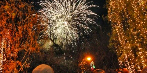 Spectacolul de lumini din centrul oraşului va dura 12 minute 