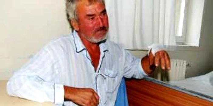 Galaţi: Doi hoţi din Rediu au fost  bătuţi cu ghioaga de cel pe vroiau să-l tâlhărească