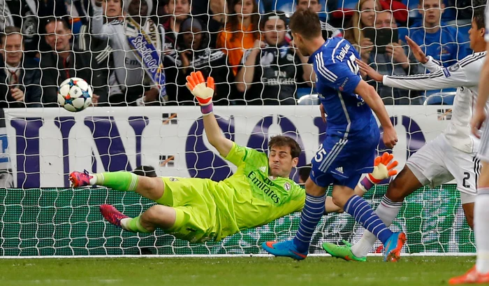 Klas Jan Huntelaar era să dea peste cap calculele hârtiei la Real - Schalke