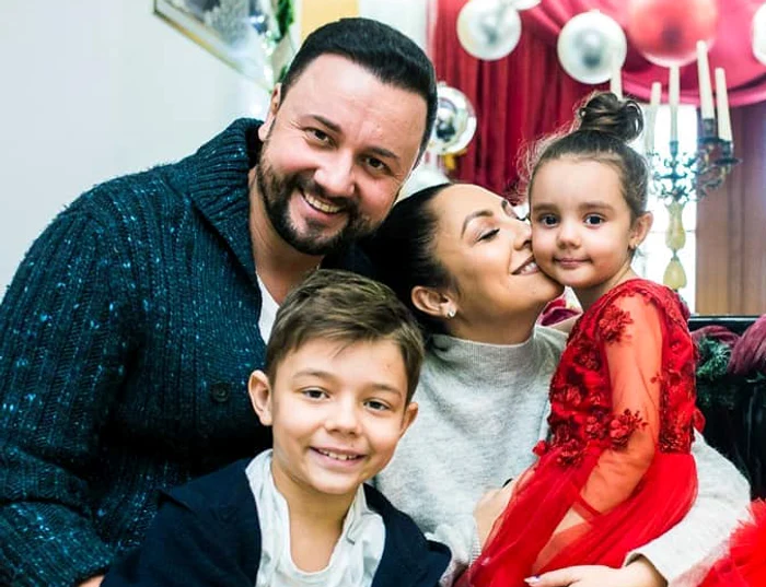 
    De ziua lui, David a fost răsfățat de Andra  