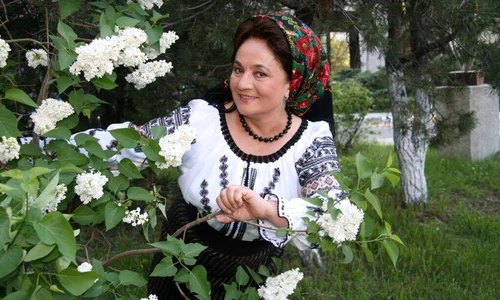 laura lavric jpeg
