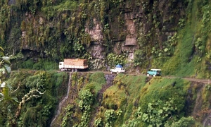 Bolivia Yunga Road wikipedia jpg