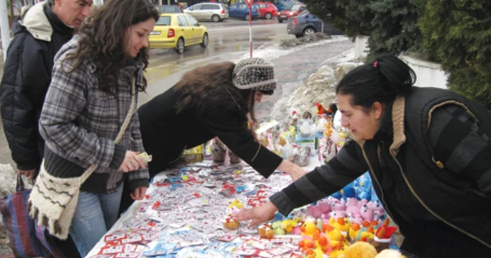 Vedeta internaţională este preferata cumpărătorilor de mărţişoare