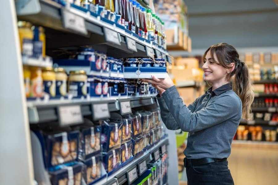 Fără borcane de fiert și ore pierdute în bucătărie: Provizii ieftine de toamnă, gata de pus în cămară de la Lidl