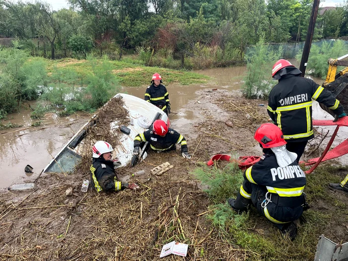 FOTO ISU Tulcea