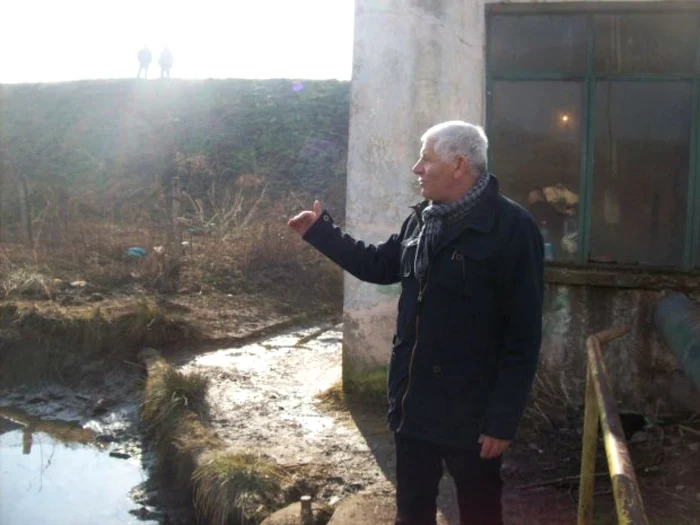 Zeci de gospodării din comuna Vârvoru de Jos sunt inundate