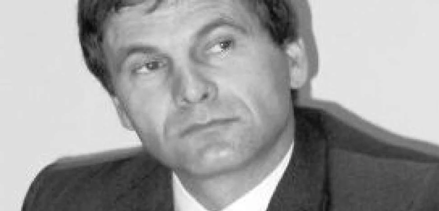 Iualian Tătulescu a fost sancţionat cu 20% din salariu, pe trei luni