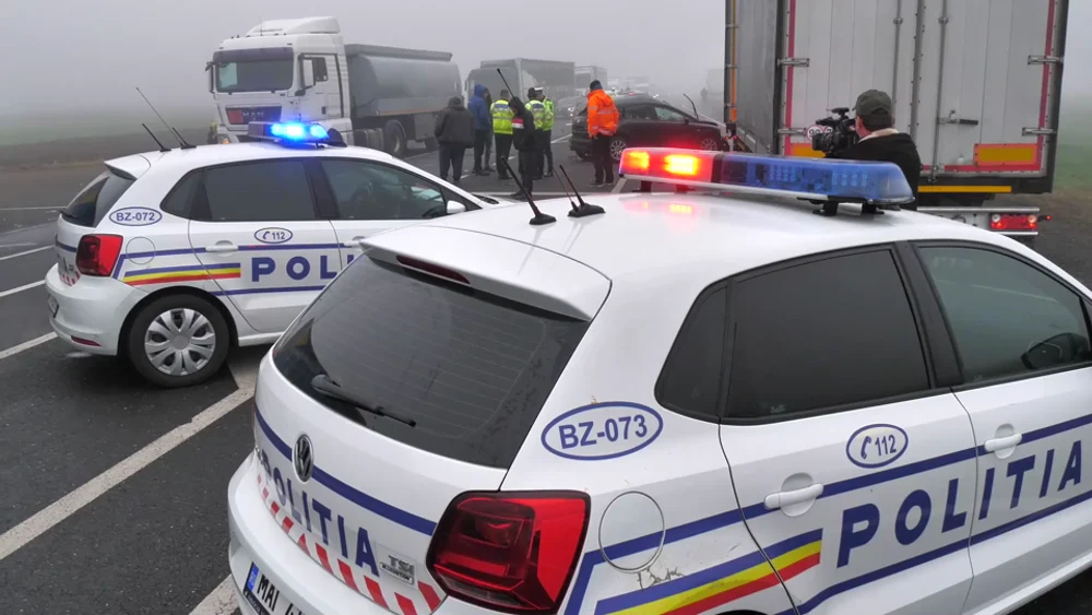 Carambol pe E85, cu trei răniți. Autocisternă de Ucraina, printre mașinile implicate VIDEO