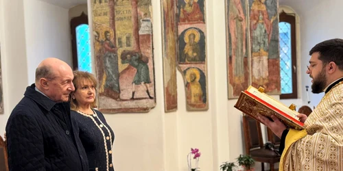 Traian si Maria Băsescu nunta de aur 01 facebook traian băsescu jpg