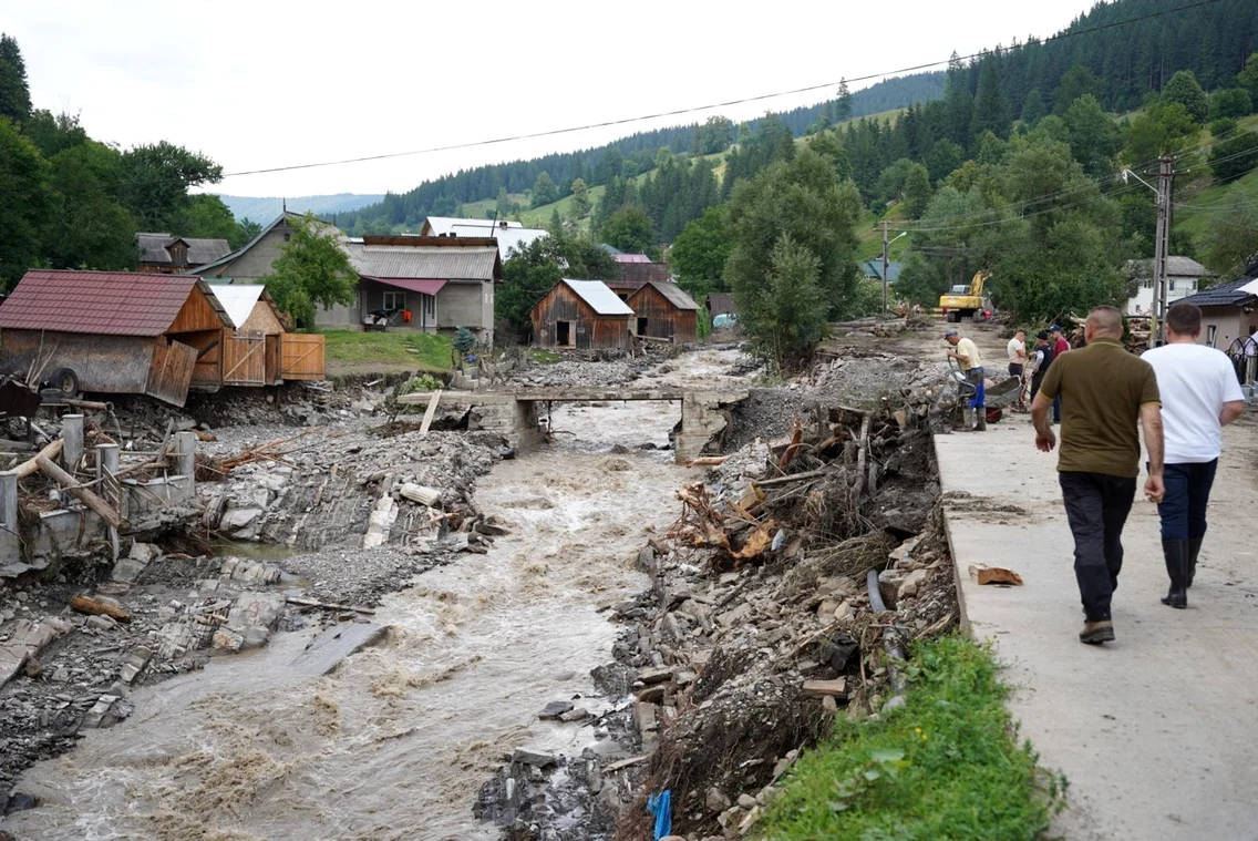 Viturile au făcut prăpăd în Suceava FOTO: CJ Suceava 