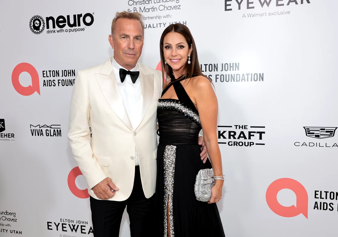 Kevin Costner, Christine Baumgartner