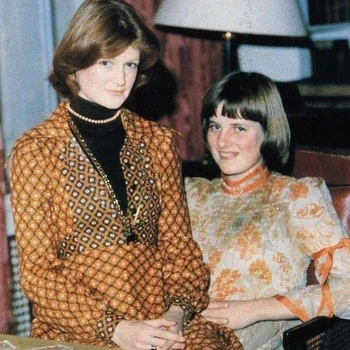 2 sarah si diana jpg jpeg