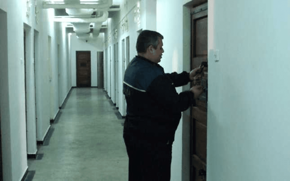 Septuagenarul german acuzat de viol, în arest preventiv. Copiii care îl acuză de agresiuni nu aveau ce căuta în casa lui 