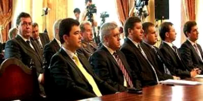 Republica Moldova: Noul cabinet de miniştri a depus jurământul