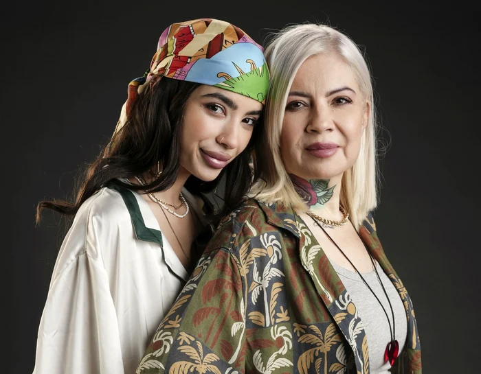 Catinca Roman și Calina, fiica sa Foto: America Express Romania/Facebook