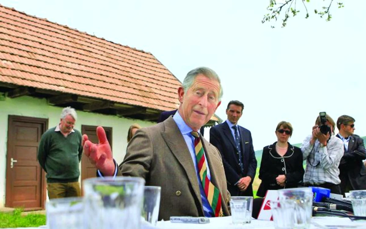 
    Prințul Charles vine anual în România  