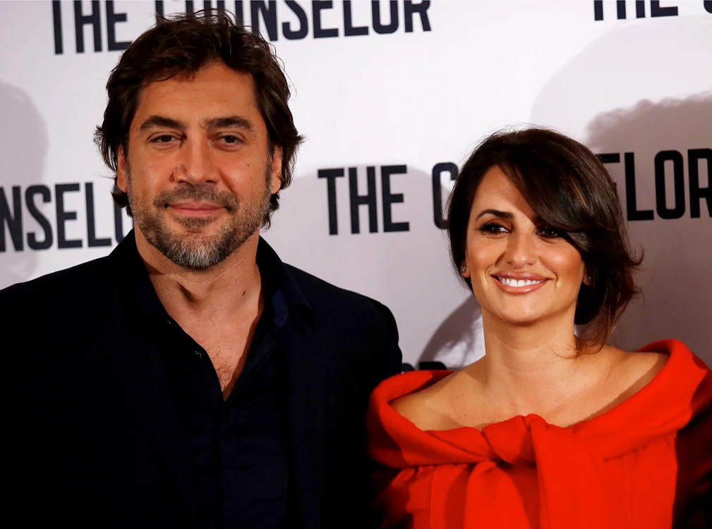 
    Penelope Cruz şi Javier Bardem  
