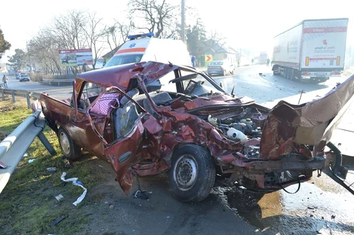 Accident la Recaş FOTO voceatimisului.ro