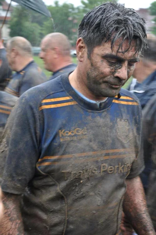 Marcel Toader a ieşit plin de noroi de pe terenul de rugbyFoto: Facebook