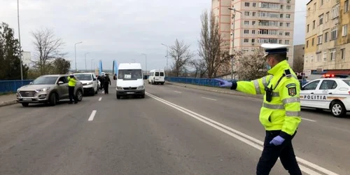 Poliţie pe străzile din Constanţa FOTO