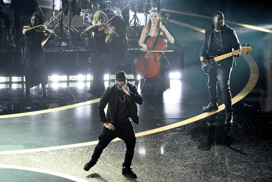 Eminem și Dolly Parton, incluși în „Rock and Roll Hall of Fame“ | VIDEO