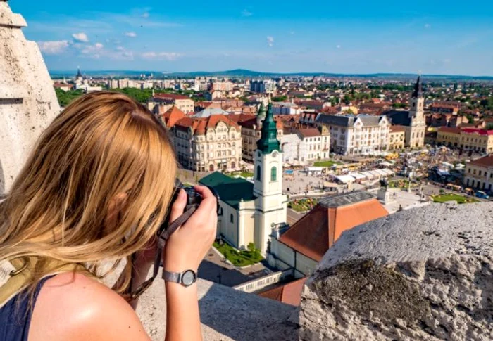 Mutarea într-un oraș nou, fie că ești pe cont propriu sau alături de partener, este întotdeauna un pas important.foto: Shutterstock