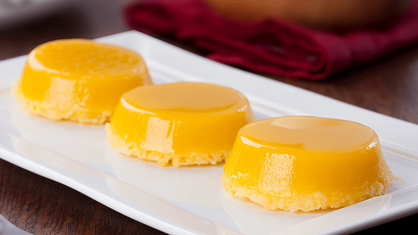 Reţetă Quindim (cremă de ouă şi cocos), un desert brazilian delicios png