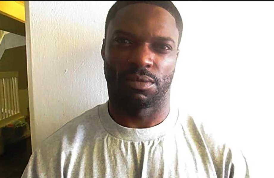 Un american condamnat pentru crimă a fost executat în Oklahoma.  
