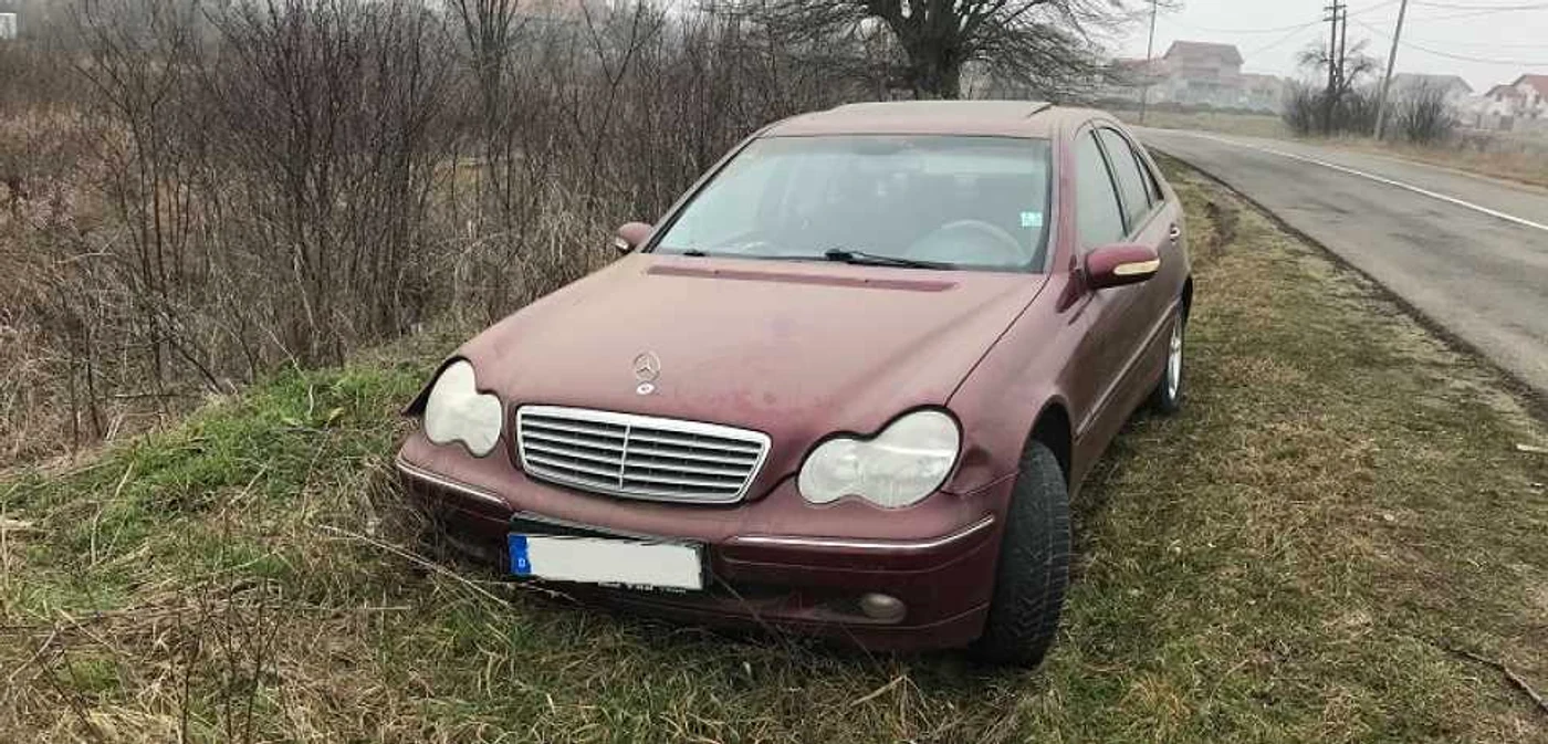 Maşina care a fost furata FOTO IPJ Arad