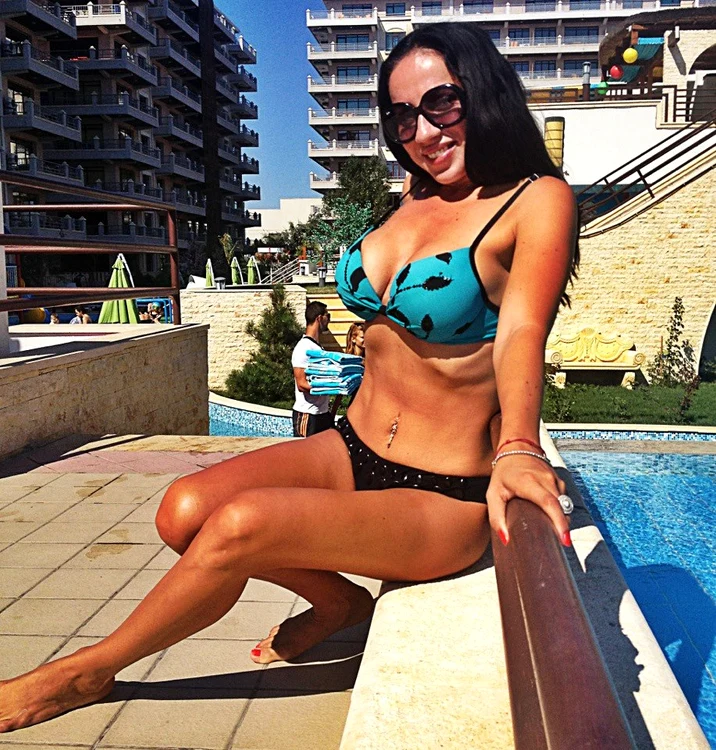
    Rocsana Marcu  
