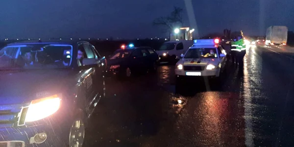 politie noaptea FB