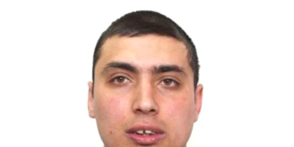 tânăr