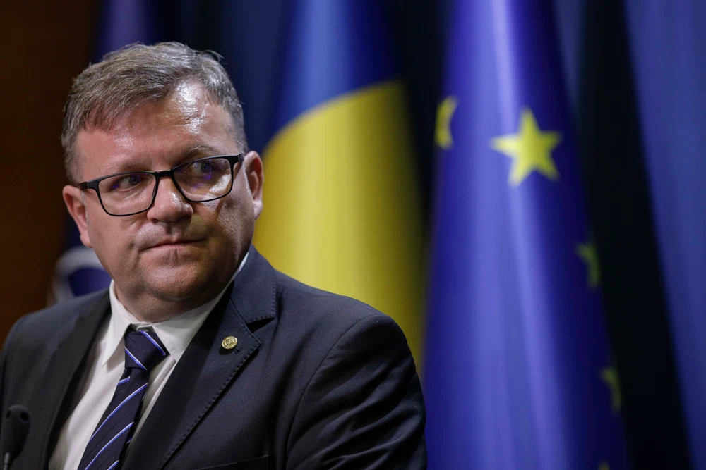 Marius Budăi îi pune în aceeași oală pe Veștea și Bolojan: „România are nevoie de un Guvern care să pună omul în centrul deciziilor”