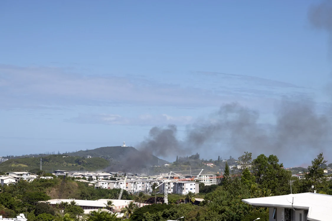 Noua Caledonie, devastată de revolte pe fondul reformei electorale FOTO Profimedia