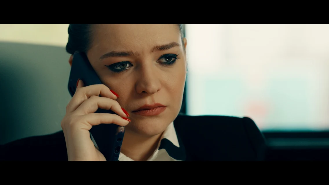 Ioana Budu, în timpul filmărilor. Sursă: Click!