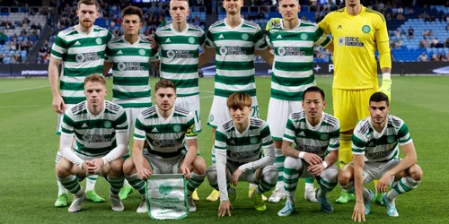 celtic pose for a team photo before a game v2 30402 jpg
